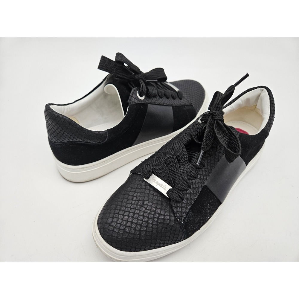 Foot Pedals Low-Top Lace-Up Sneakers Womens Black Size 8.5M